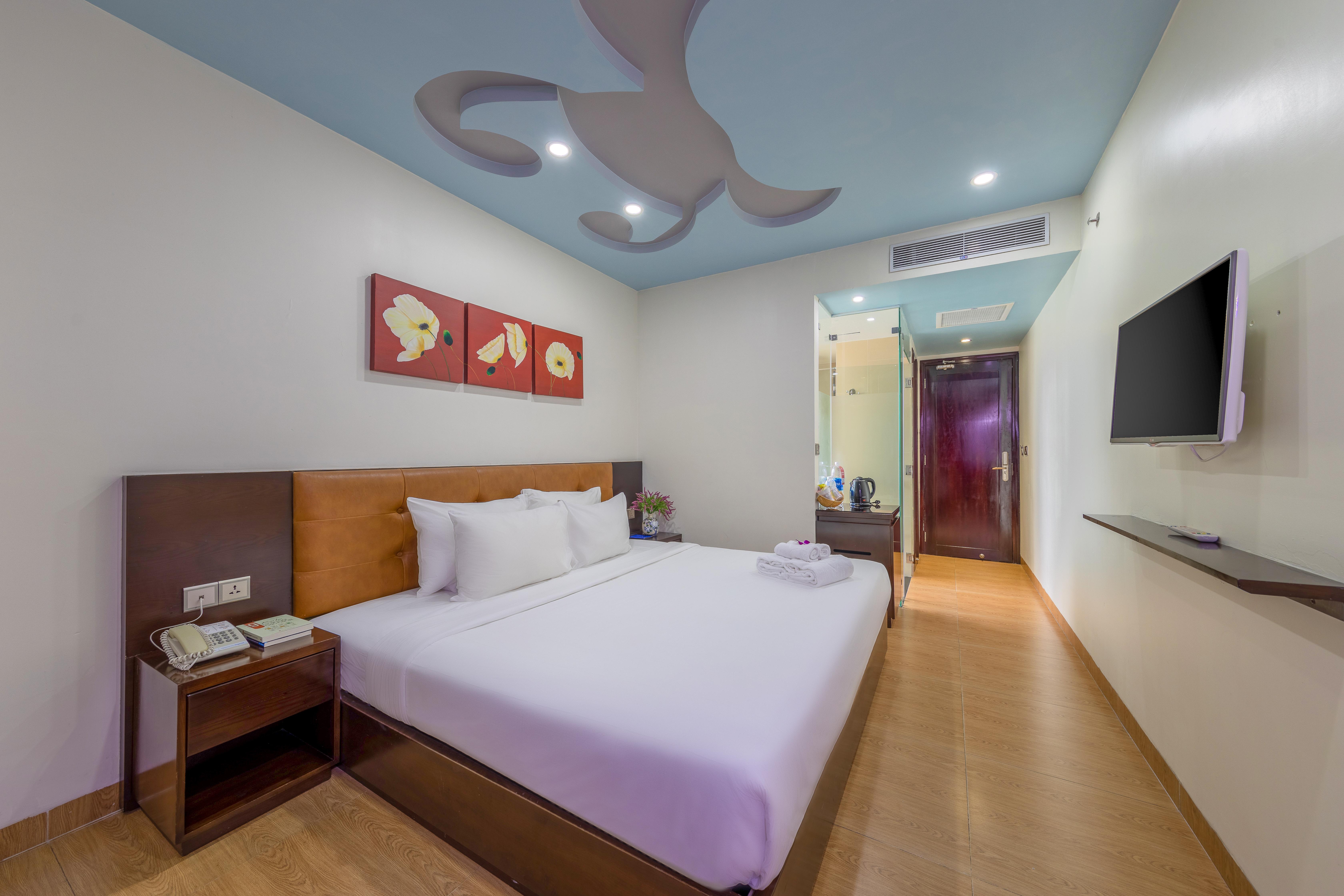 Fivitel King Hotel Da Nang Exterior photo